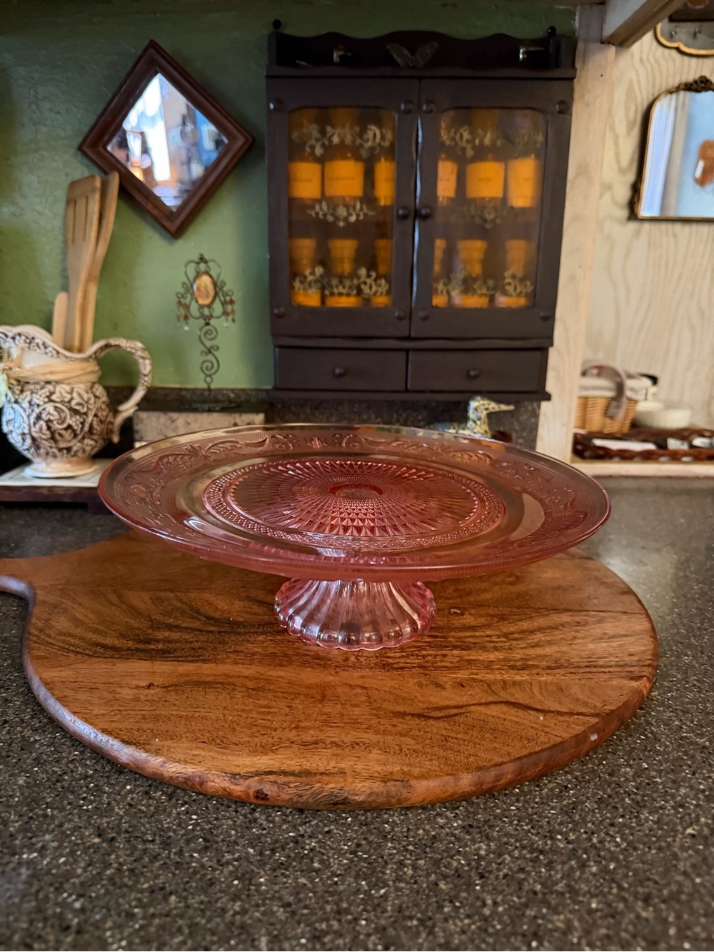 Vintage Pink Pressed Glass Cake Stand – Starburst & Diamond Pattern